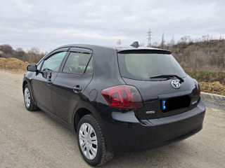 Toyota Auris foto 4