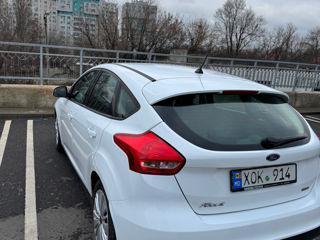 Ford Focus foto 4