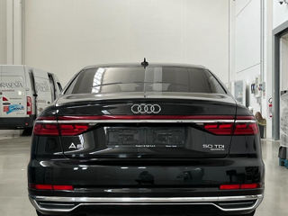 Audi A8 foto 6