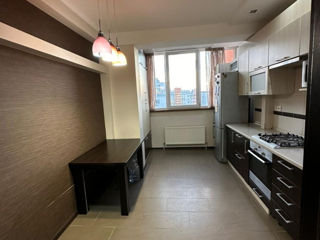 Apartament cu 2 camere, 75 m², Botanica, Chișinău foto 6