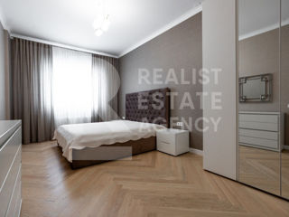 Apartament cu 2 camere, 105 m², Centru, Chișinău foto 7