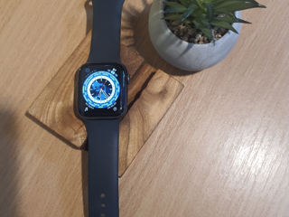Смарт часы Apple watch 5 40 mm б/у foto 2