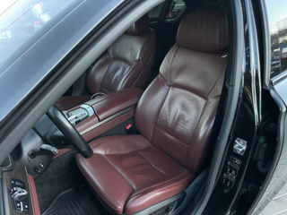 BMW 7 Series foto 7