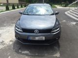 Volkswagen Jetta foto 1