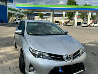 Toyota Auris foto 2