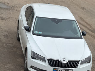 Skoda Superb foto 7