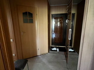 Apartament cu 2 camere, 47 m², Botanica, Chișinău foto 3