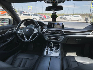 BMW 7 Series foto 9