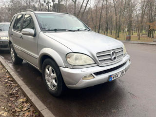 Mercedes M-Class