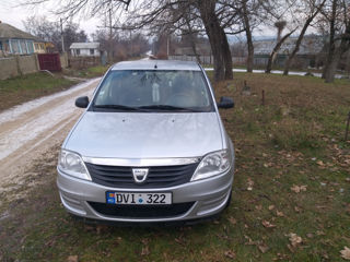 Dacia Logan foto 2