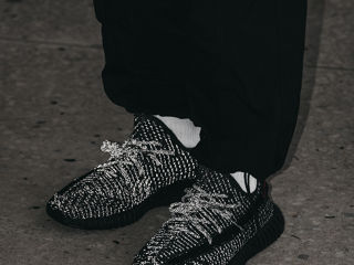 Adidas Yeezy Boost 350 Black All Reflective Unisex foto 4
