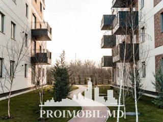 Apartament spre vânzare cu 3 camere, 95 m2 în București, București foto 4