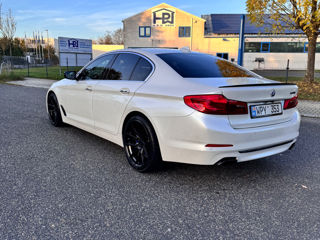 BMW 5 Series foto 6