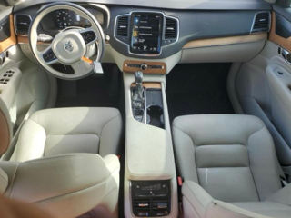 Volvo XC90 foto 8