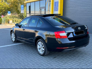 Skoda Octavia foto 2