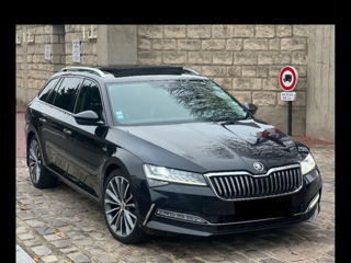 Skoda Superb foto 4