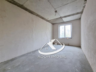 Apartament cu 3 camere, 108 m², Buiucani, Chișinău foto 2
