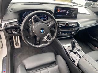 BMW 5 Series foto 7