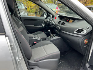 Renault Grand Scenic foto 17