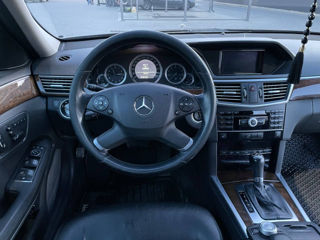 Mercedes E-Class foto 8