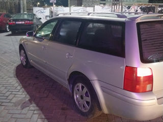 Volkswagen Passat foto 2