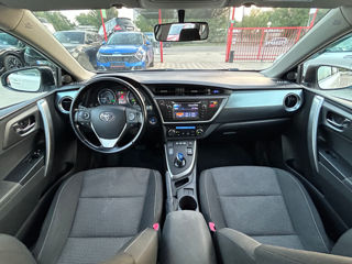 Toyota Auris foto 16