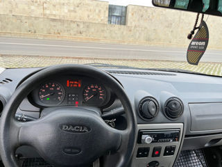 Dacia Logan foto 6