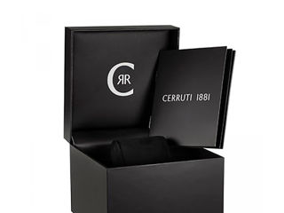 Vind ceas Cerruti NOU !!! 3500 lei