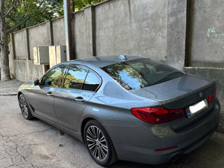 BMW 5 Series foto 5