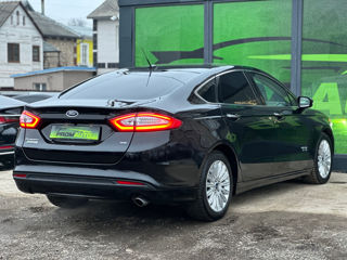 Ford Fusion foto 5