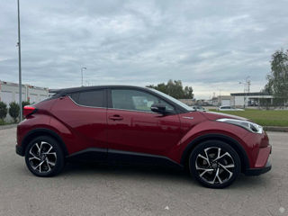 Toyota C-HR foto 3