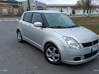 Suzuki Swift foto 3