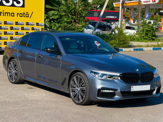 BMW 5 Series foto 4