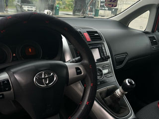 Toyota Auris foto 6