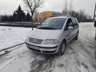 Volkswagen Sharan foto 2