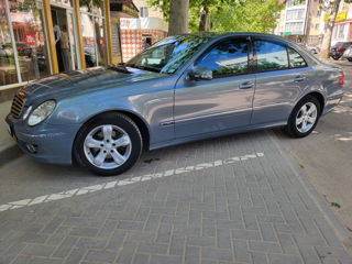 Mercedes E-Class foto 7