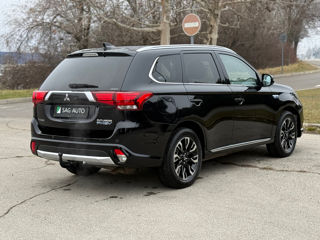 Mitsubishi Outlander foto 7