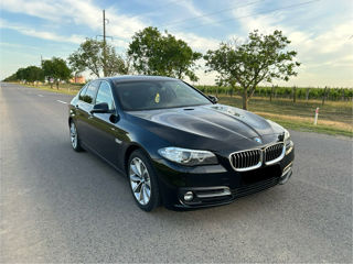 BMW 5 Series foto 7