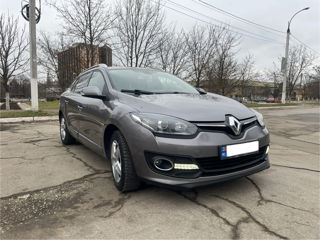 Renault Megane foto 2