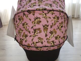 Люлька Cybex Priam  by Jeremy Scott  Pink foto 7