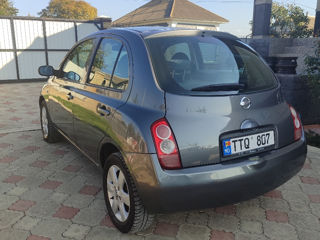 Nissan Micra foto 4