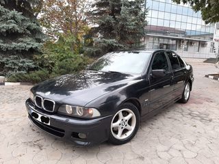 Zalog 200 lei 13 evro sutka mashina idealinoea  bmw e39