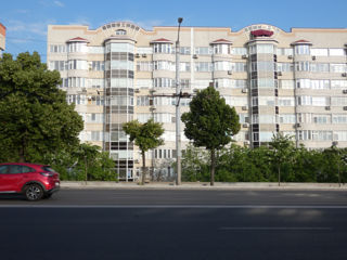 Apartament cu 2 camere, 79 m², Râșcani, Chișinău foto 15