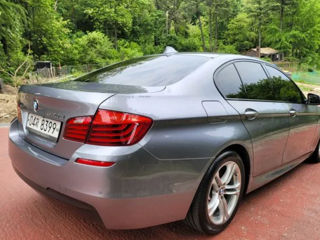 BMW 5 Series foto 2