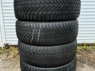 Зимние шины 225/60R18 Bridgestone