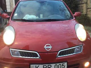 Nissan Micra foto 2