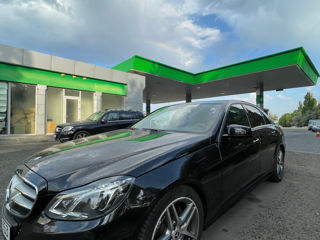 Mercedes E-Class foto 10