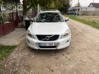 Volvo XC60 foto 2