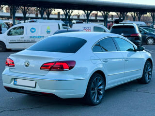 Volkswagen Passat CC foto 7