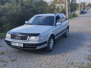 Audi 100 foto 2